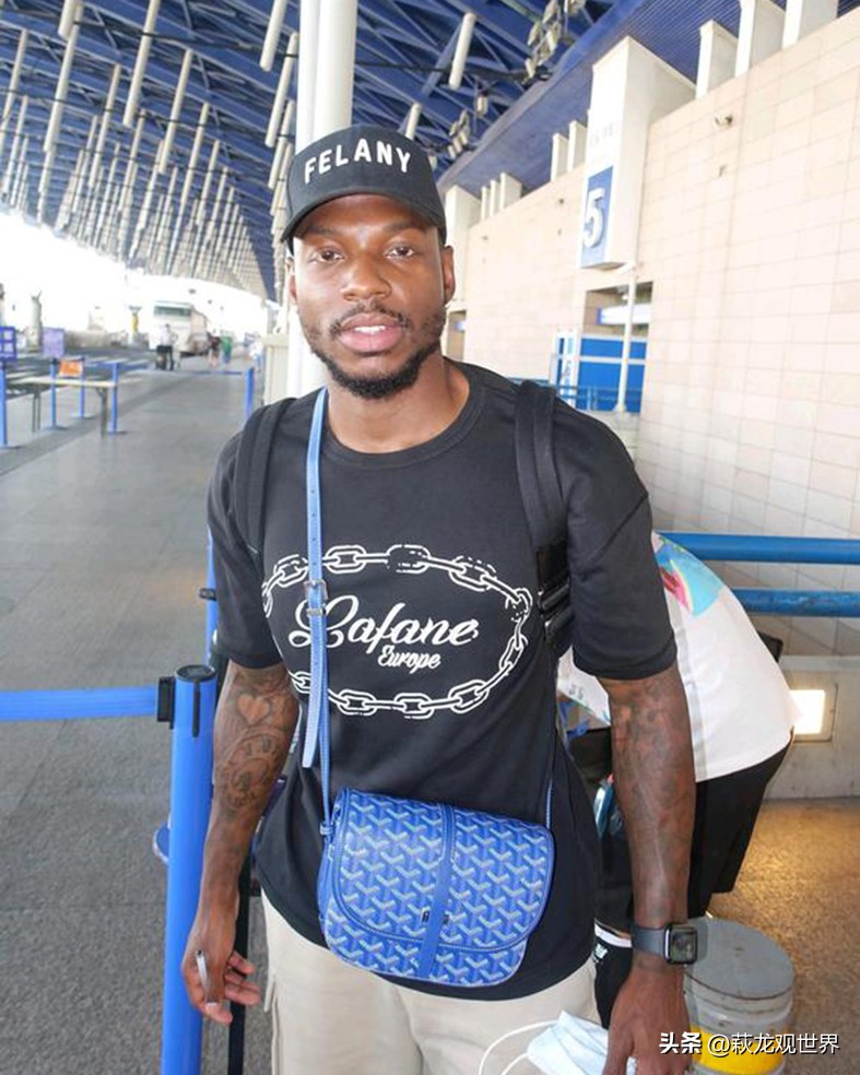 成都引J2前锋沧州引意乙中场！广州城迎回真核大连人迎来黑白双煞