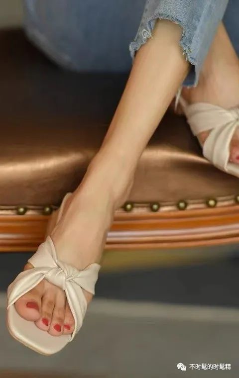 宝宝的胖脚丫可爱,萌娃的胖脚丫可爱