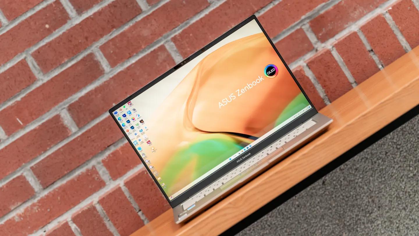 92%屏占比高续航轻薄本华硕灵耀14,2029款华硕灵耀14笔记本值得买吗