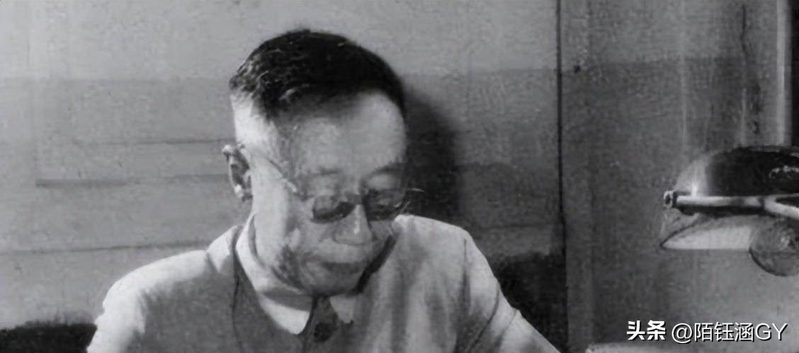 末代皇帝溥仪的一生完整版,爱新觉罗溥仪皇帝悲惨的一生