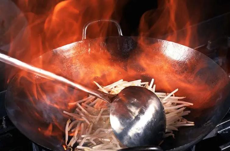 铁锅怎么买才是好锅,如何挑选一口好锅