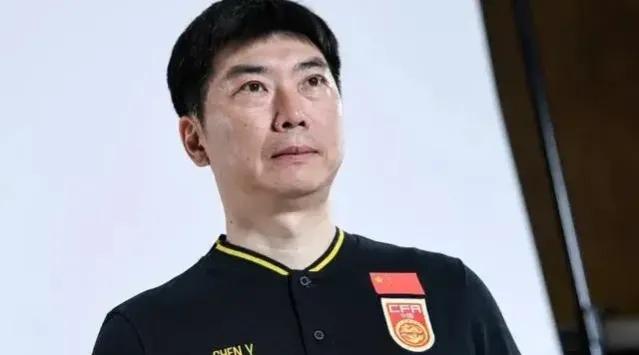 李霄鹏鲁能有多弱,李霄鹏带队为啥能输越南