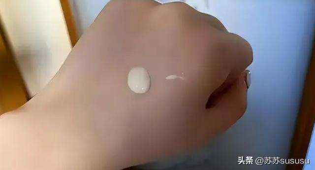 保湿精华液的作用是什么,精华液为什么最好用