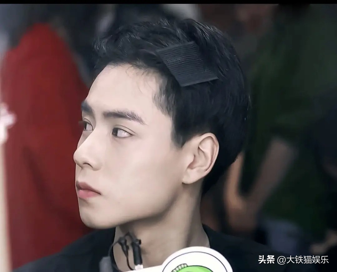 嘴巴不好看的男生可以整好看吗,嘴巴不太好看的男明星