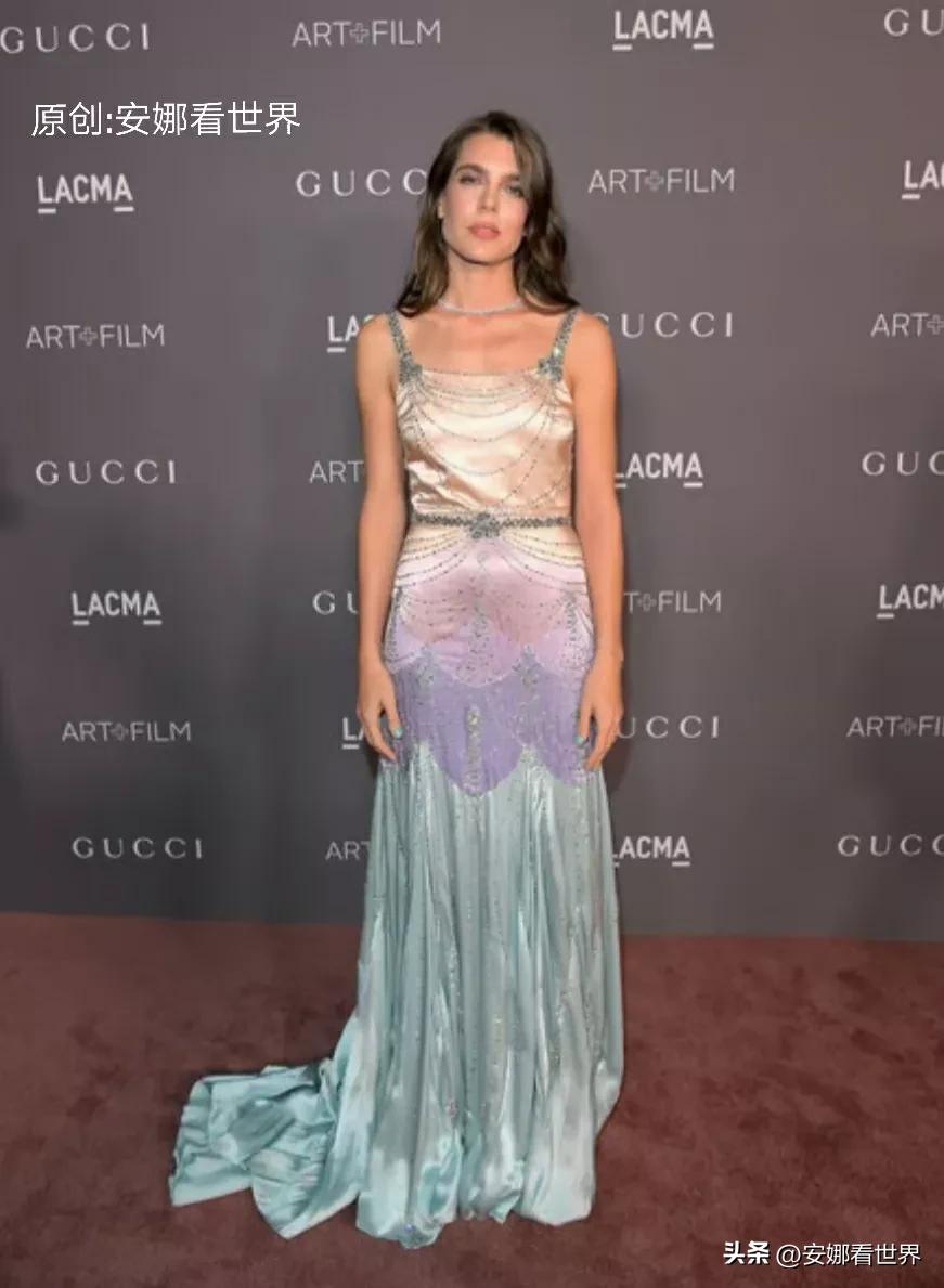 红地毯上各明星争相斗艳,皇室凤凰高光时刻