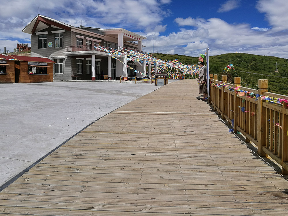 西部大草原旅游攻略,四川红原大草原自驾旅游攻略