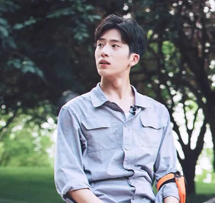 出生28天就被抛弃完整版,出生28天惨遭抛弃