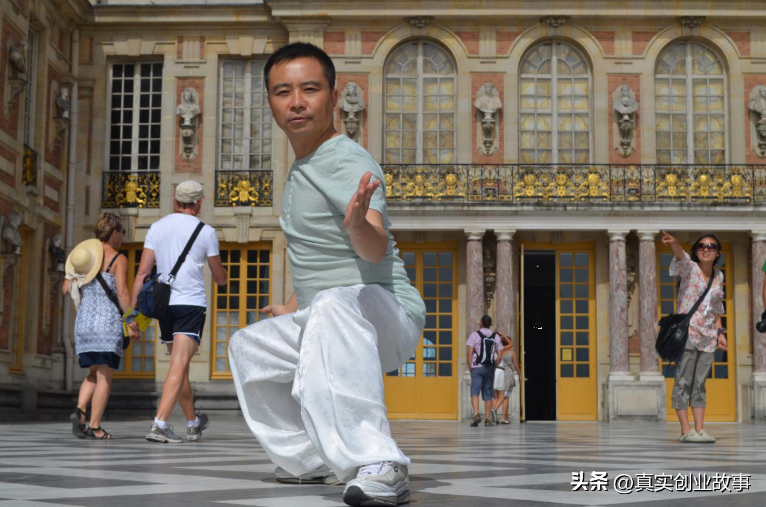 他，是教育界“沃尔玛”聚成创始人，而今又将如何再现辉煌？