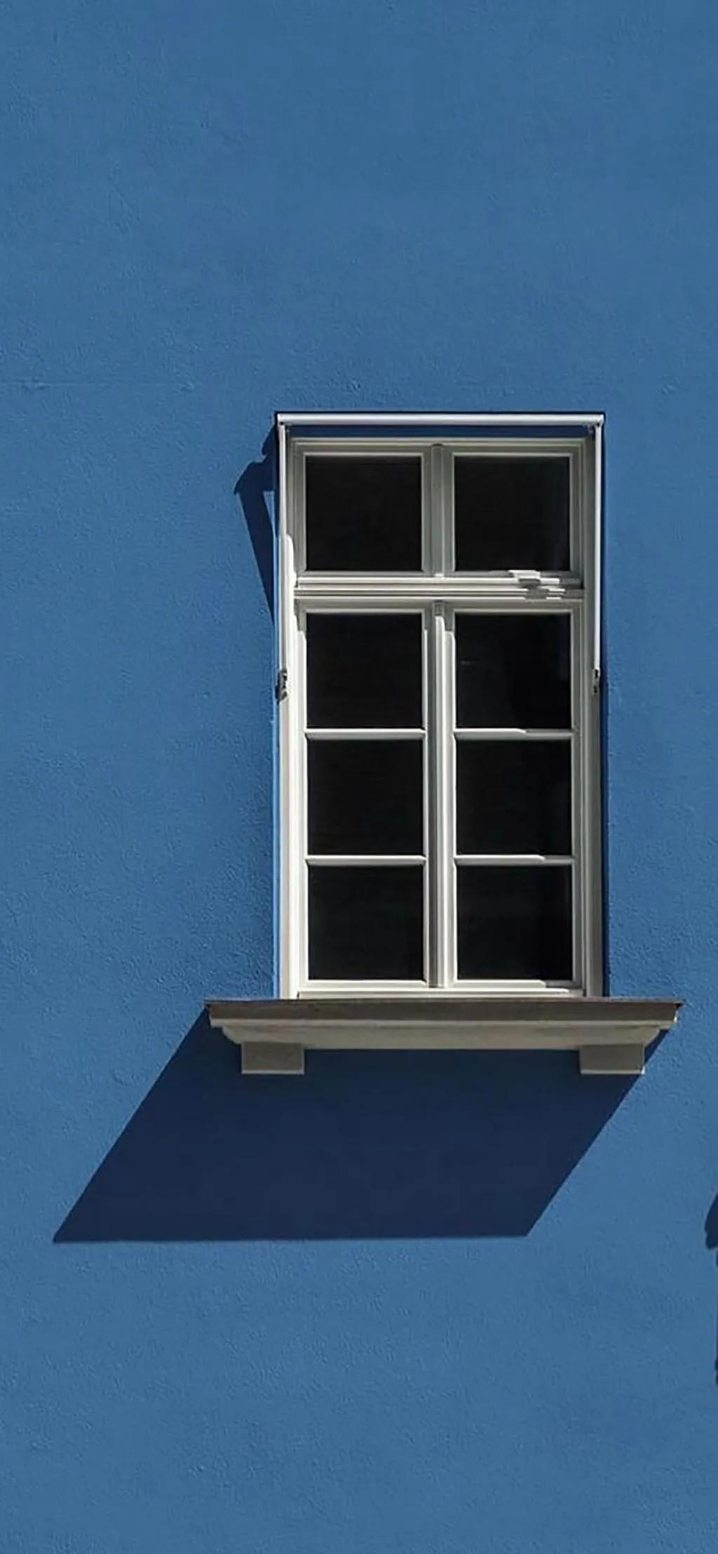 手机壁纸，我是心门上了锁的一扇窗，任寒风来来去去关不上