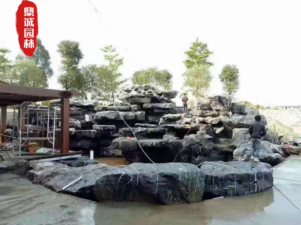 太湖石庭院造景,太湖石景观石的制作过程