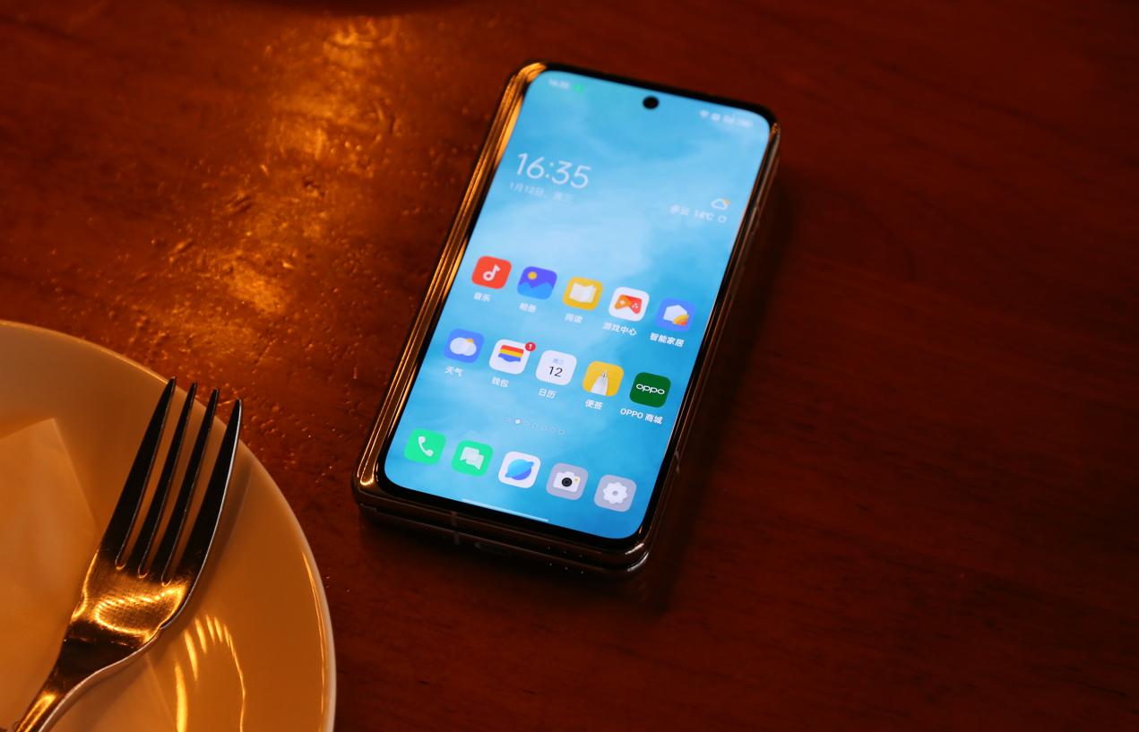 折叠屏oppofindx2测评,oppofindx春节购机首选