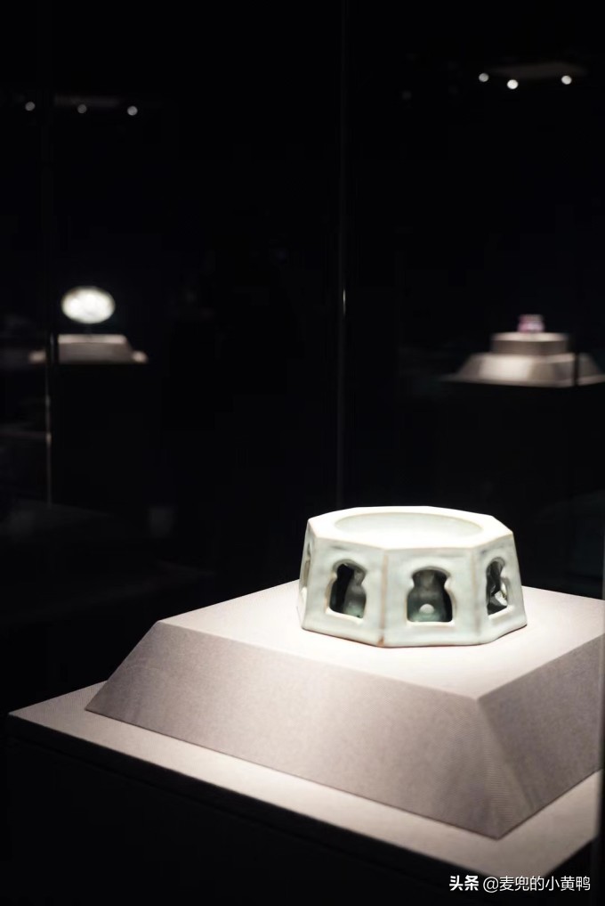 感受南京的艺术风格美食分享,中式情调南京美食