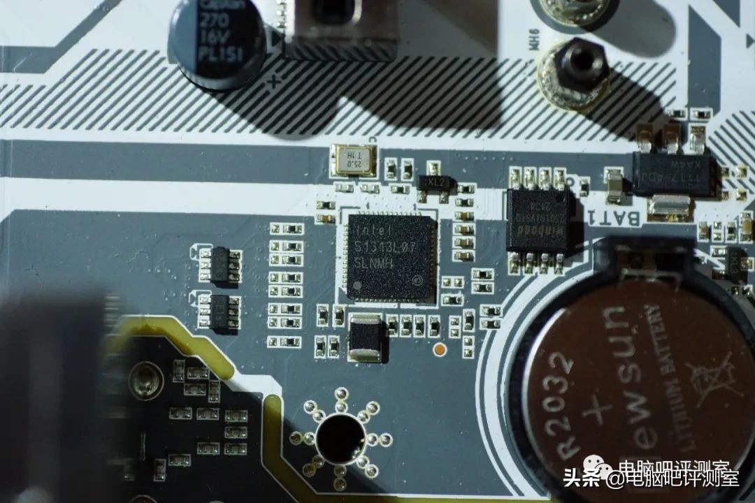 七彩虹b660m-hddeluxev20,七彩虹b660mgamingfrozen评测