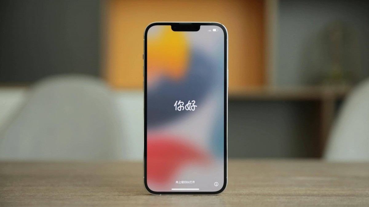 iphone粉屏后续,iphone粉屏是硬件问题吗