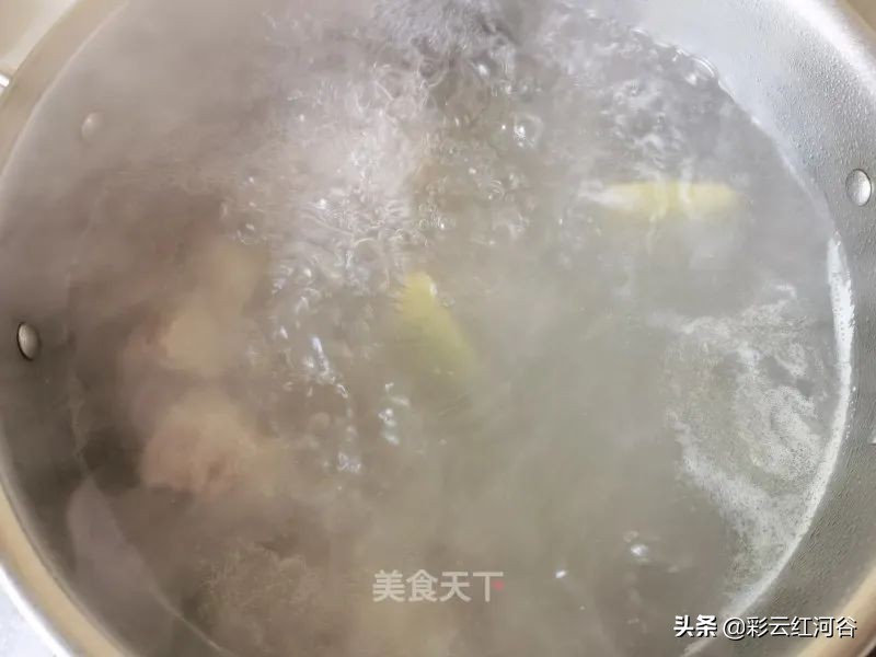 胡萝卜山药排骨汤孕妇能喝吗,胡萝卜山药排骨汤的做法