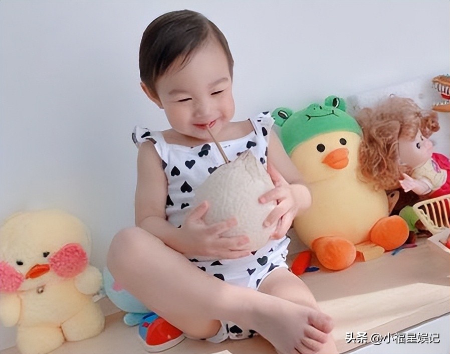 跳水女皇退役,刚宣布退役的跳水女运动员