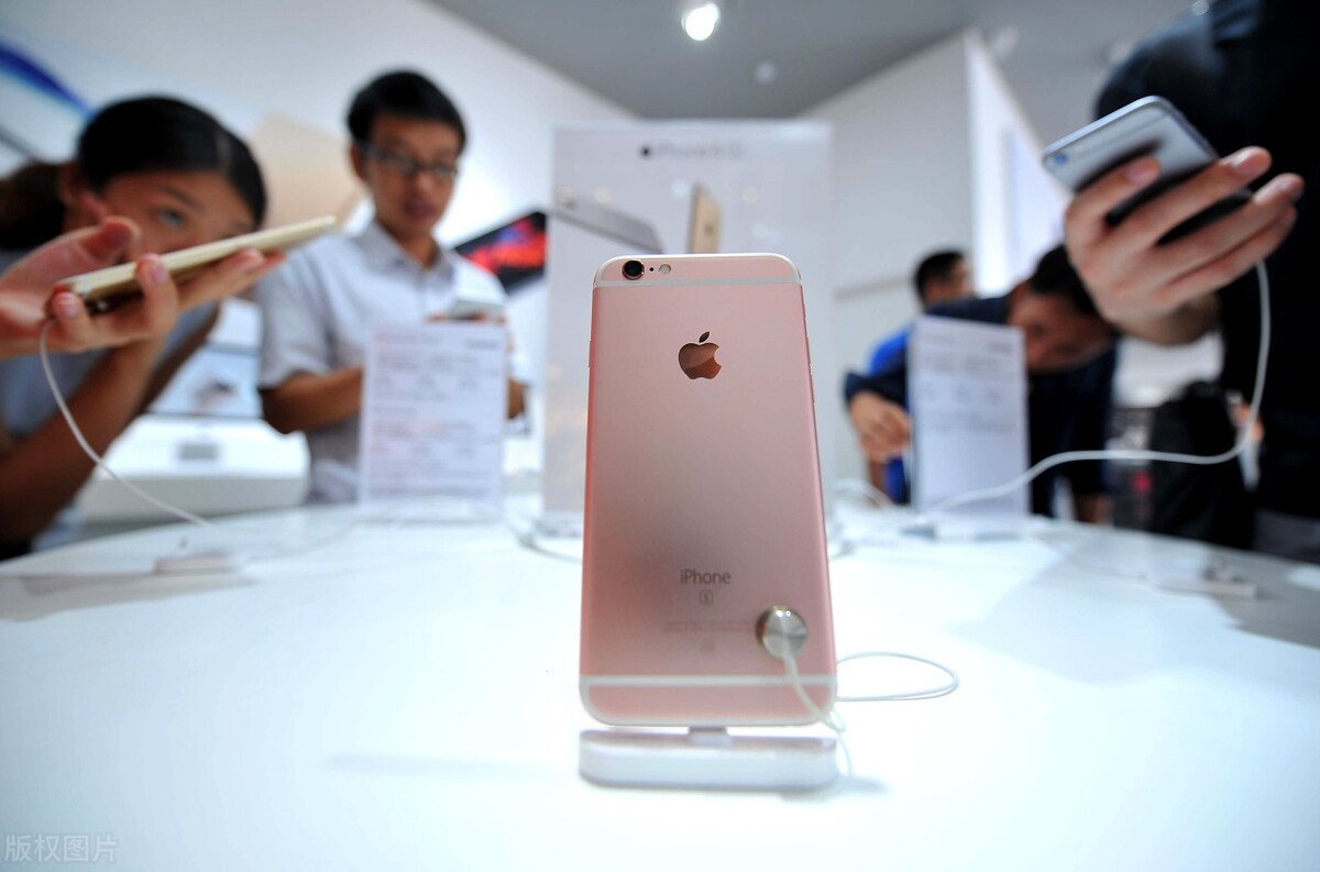 苹果哪一款保值率高,不败之神有什么好玩的