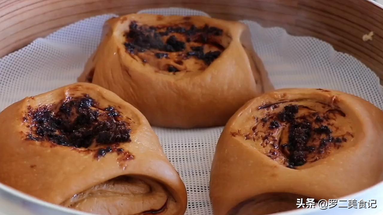 红糖馒头750克面粉放多少水和酵母,自发面粉制作红糖馒头的教程