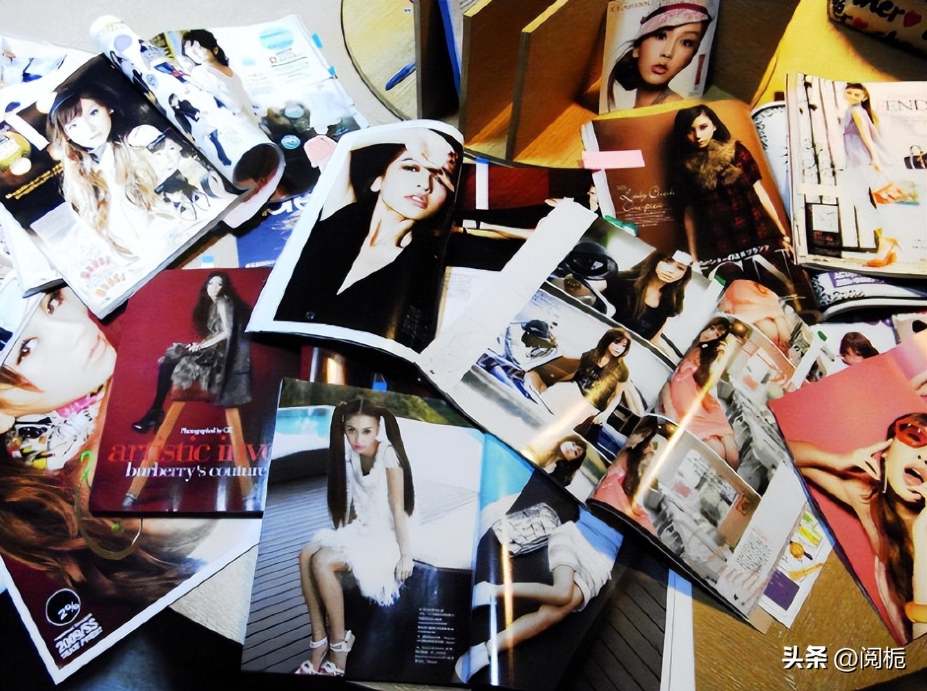 离婚不到一年，吃完黄晓明“红利”的杨颖，又回到了她的“怪圈”