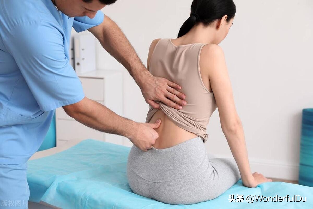 脊柱侧弯矫正改善,脊柱侧弯达到多少度需要矫正