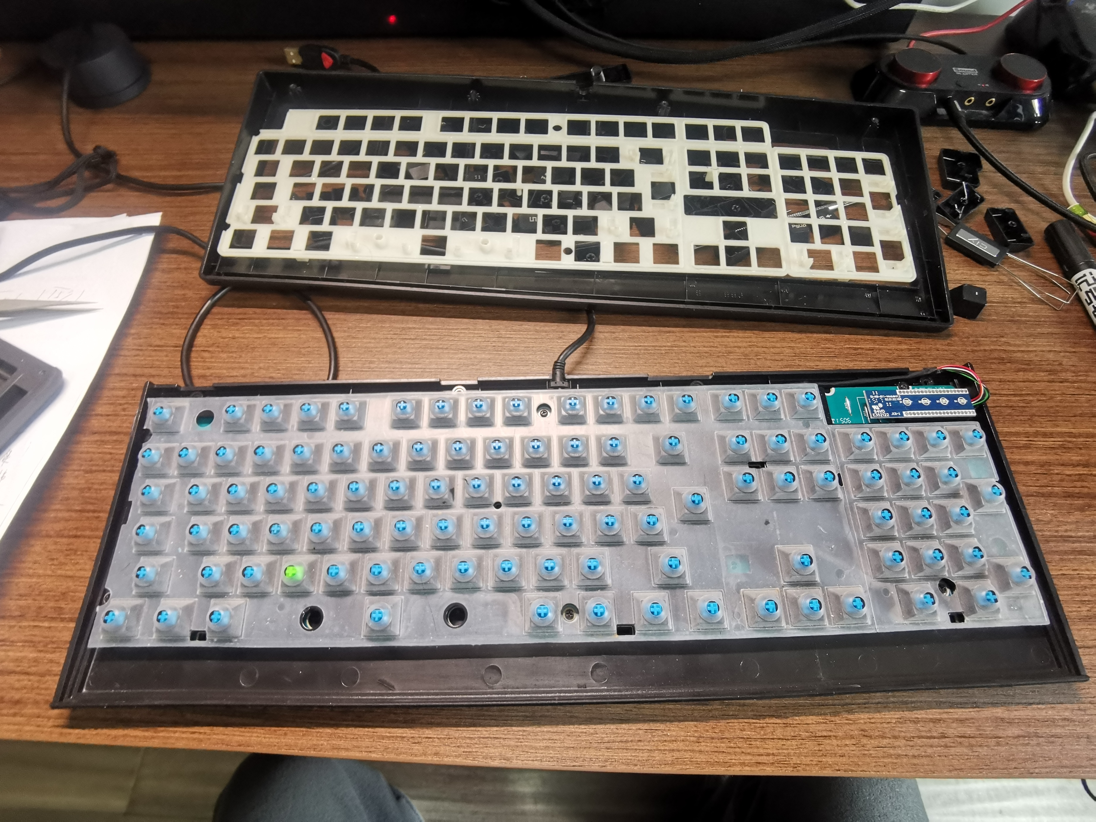 狼蛛鬼王键盘键位图,狼蛛机械鬼王3区支持换轴吗