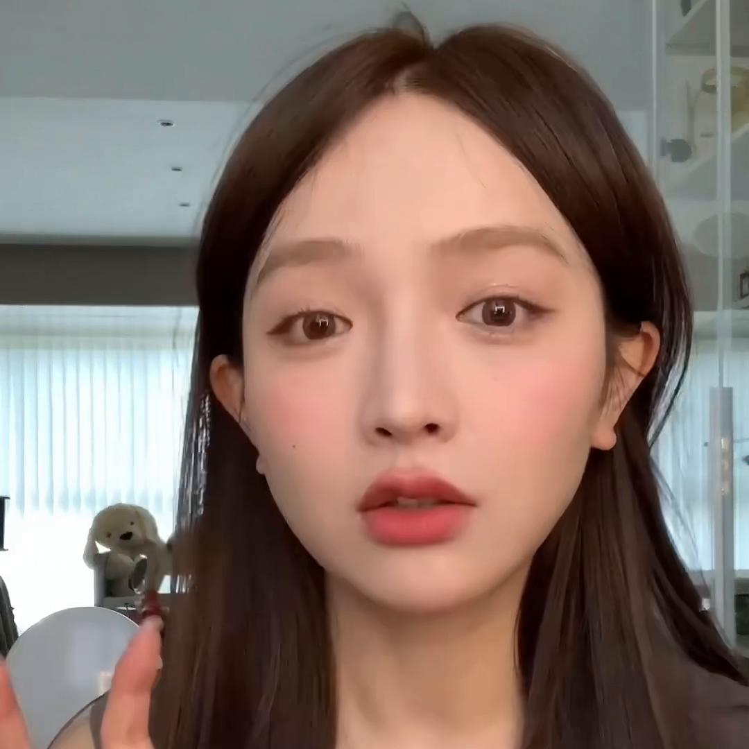 帽子丑怎么办,帽子的多种奇葩戴法