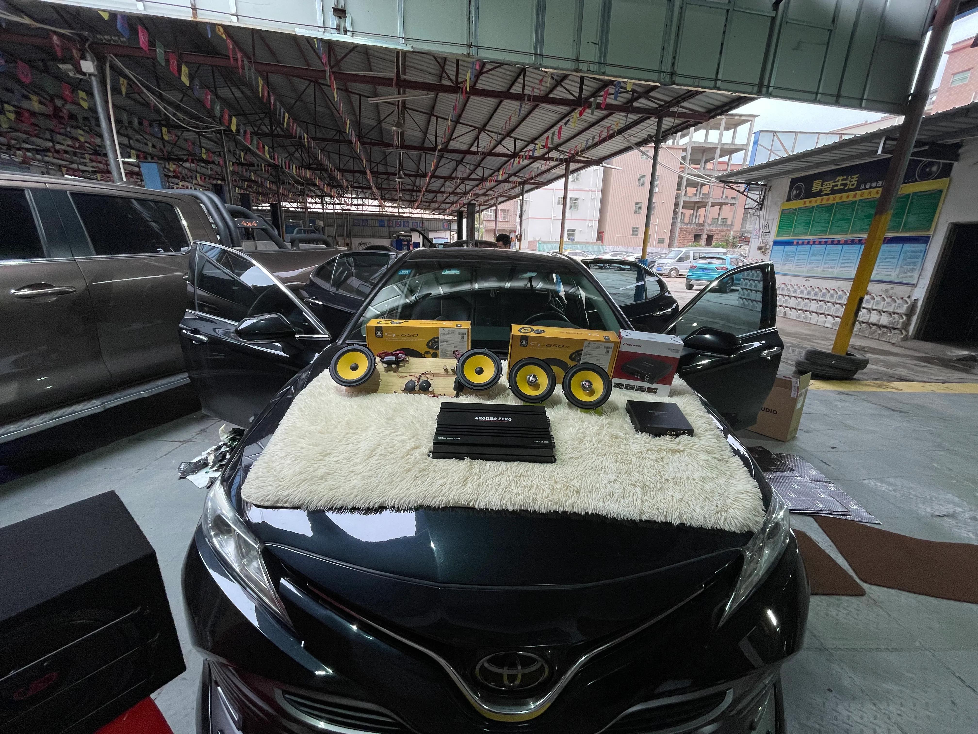 凯美瑞2.5g豪华版音响改装案例,凯美瑞六代升级改装深圳