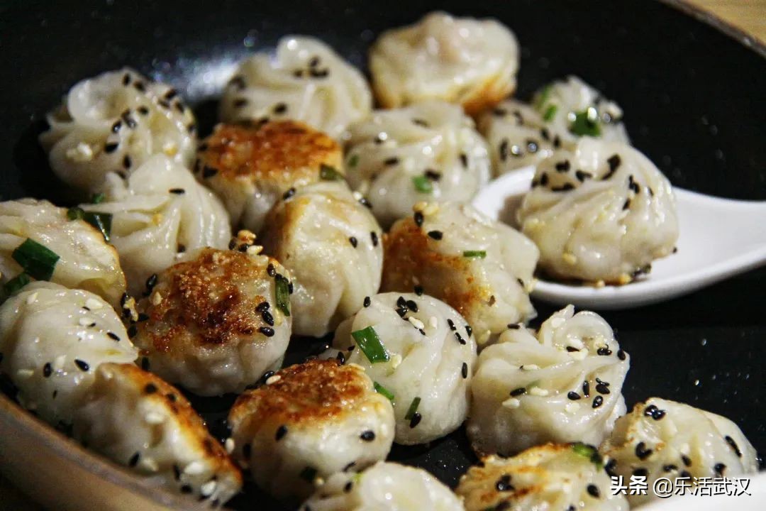 当生煎碰上生煎，谁才是你心中的扛把子？