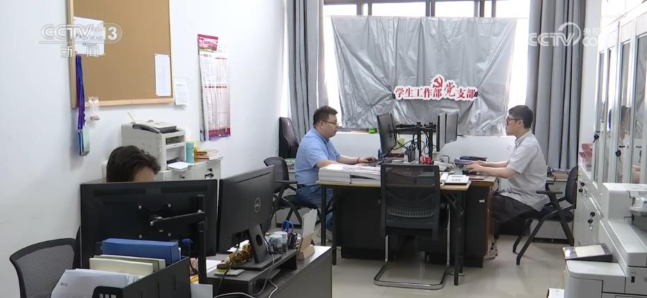 高考成绩公布时间及志愿填报,高考成绩陆续公布如何填报志愿