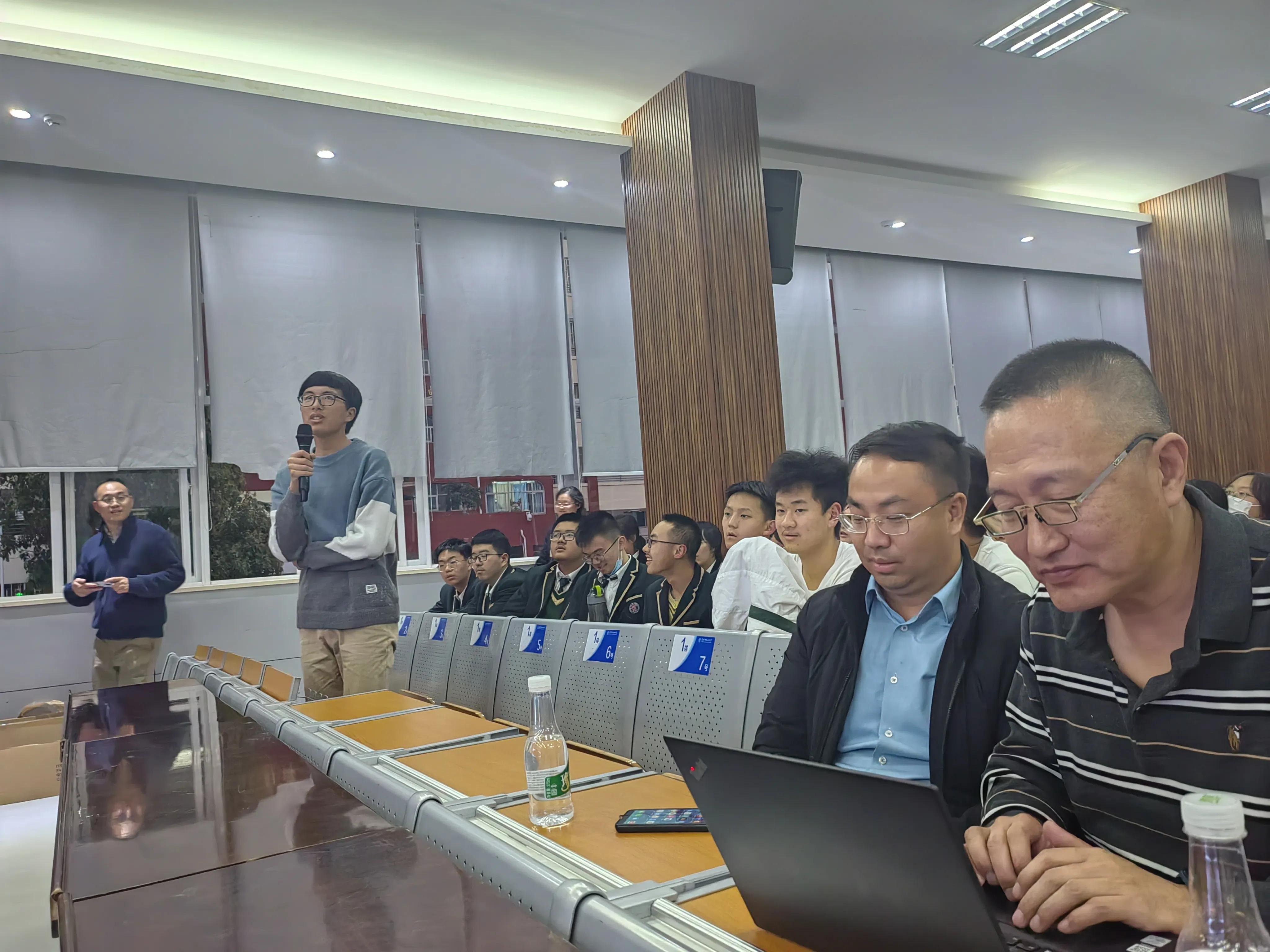 探索太空等于预知未来，昆明十中天文科普进校园活动