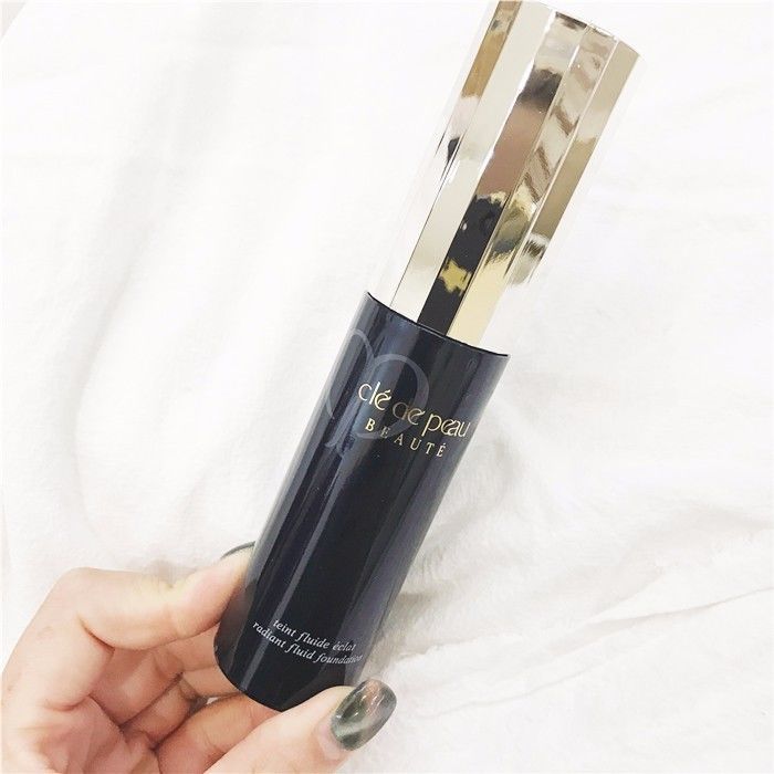 哪种粉底液bb霜不卡粉不脱妆好用,超好用粉底bb霜