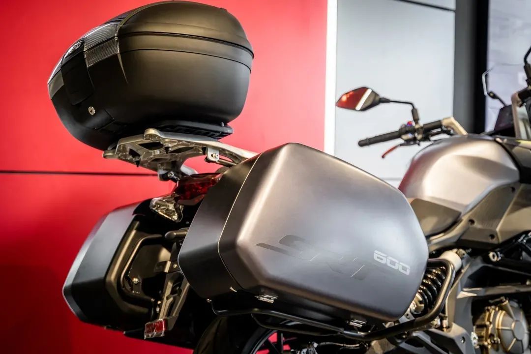 钱江骁600四缸价格,钱江四缸仿赛600售价公布