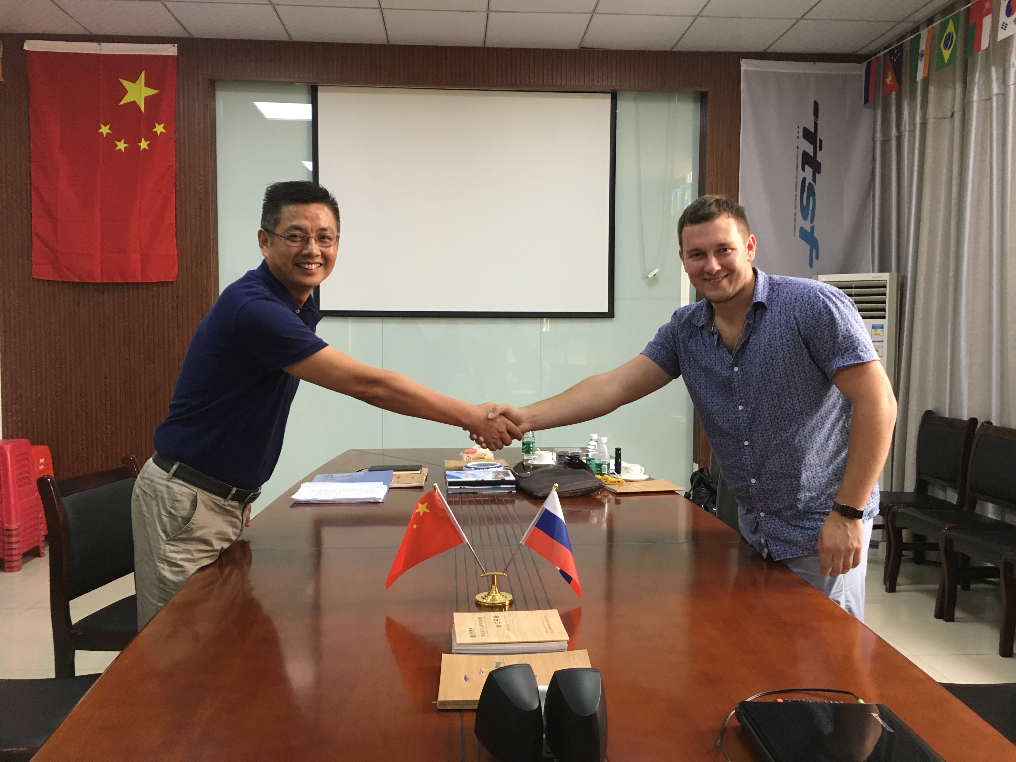 我有一个梦想朝着目标去努力,我有一个梦想全程几分钟