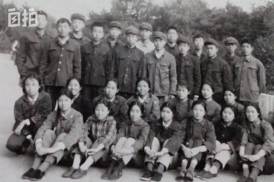 我,东北女老板,80年代万元户,年近50出国当保姆,嫁大21岁老外