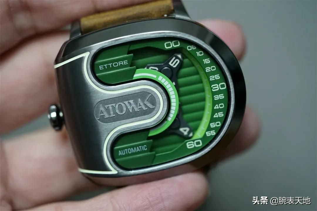 不到一万的手表戴着合适吗,不到1000的手表