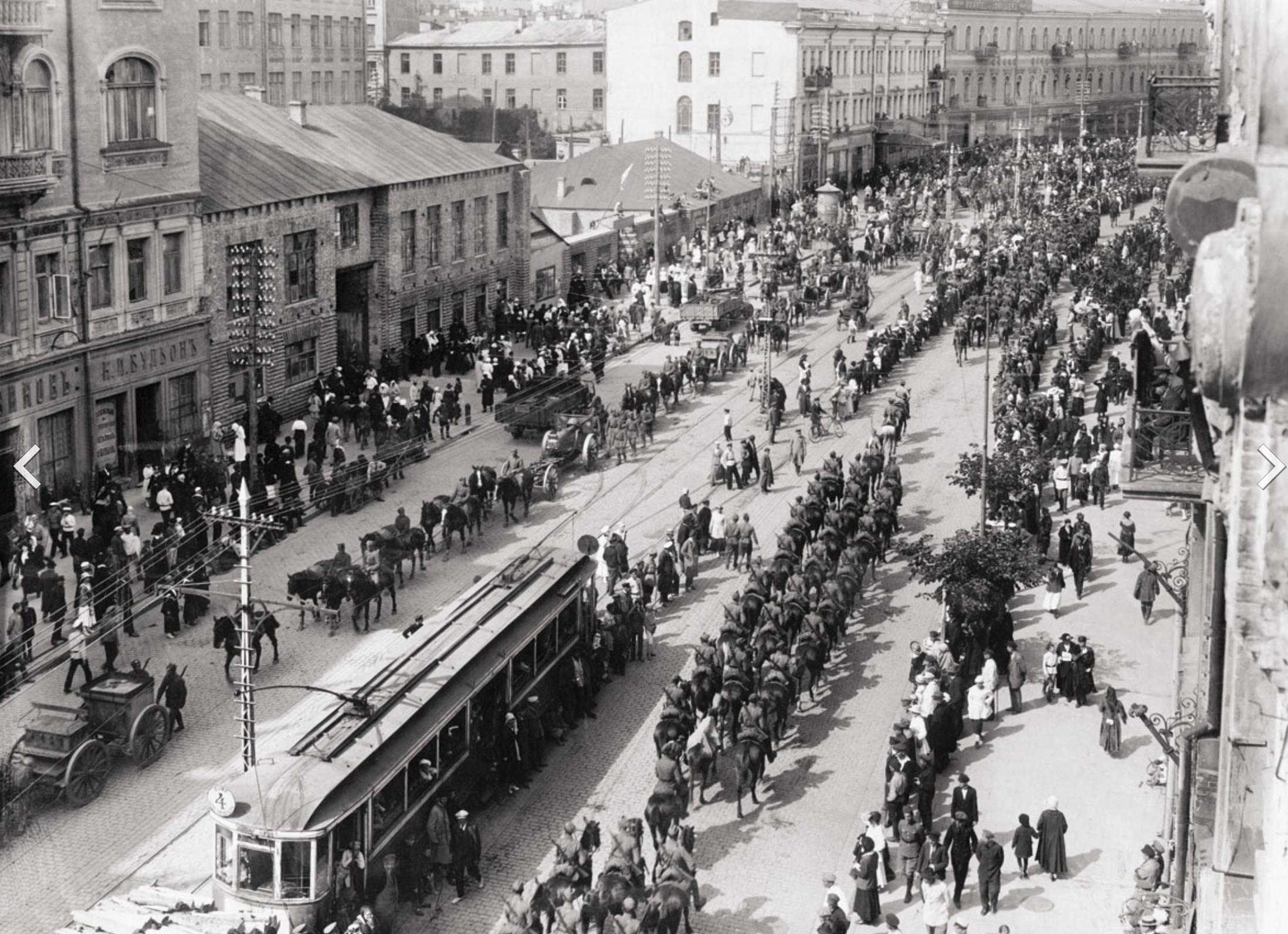 波兰为何打苏联红军,苏联红军入侵波兰