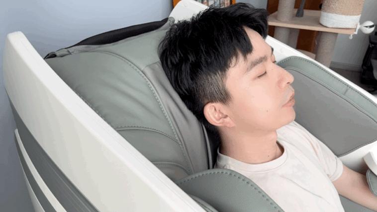 不用去泰国，在家享受舒爽拉伸按摩：奥佳华X9未来元气舱详细测评