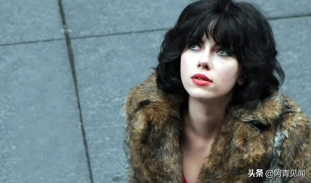 黑寡妇斯嘉丽约翰逊动图,黑寡妇斯嘉丽约翰逊主演的影片