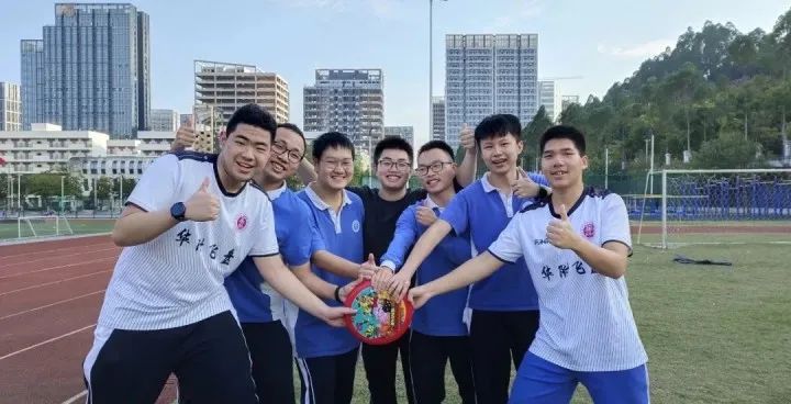 华中师大龙岗附中历任校长,华师附中深圳龙岗校区校长