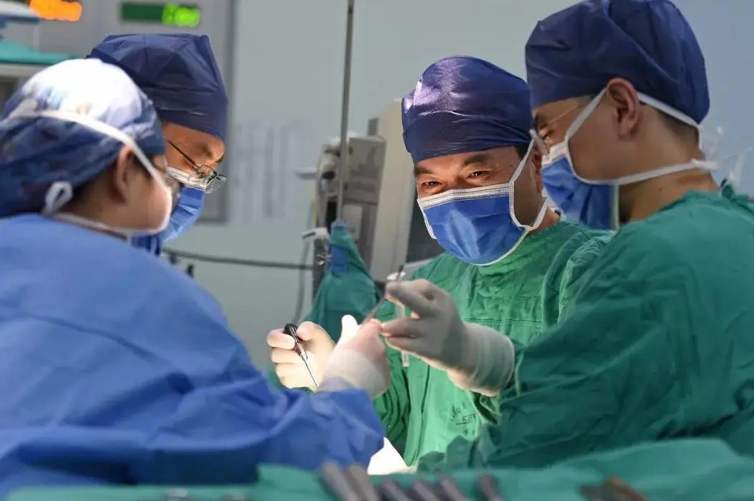 陈凡医生简历,陈凡医师