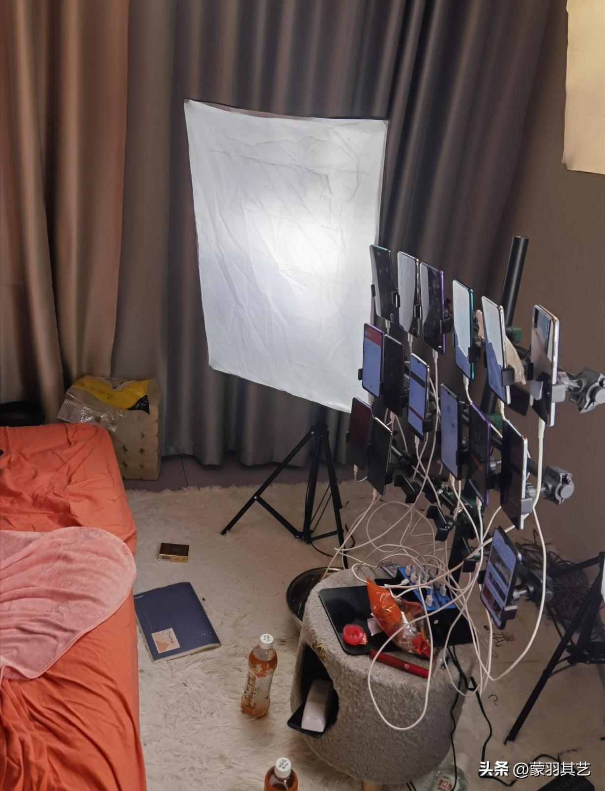 90后夫妻嫌上班赚钱慢，居然自制小电影，多半卖给未成年人