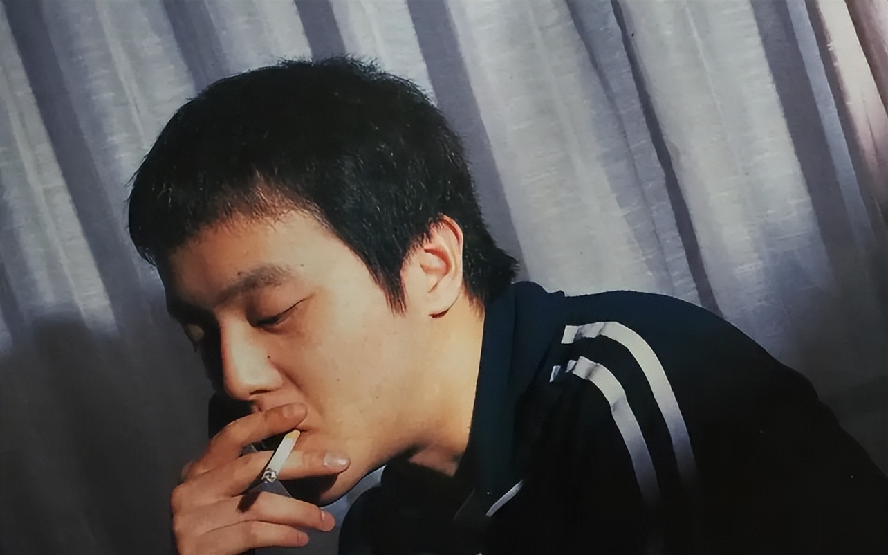 王菲和谢霆锋张柏芝的情史,李亚鹏与王菲现在的情史