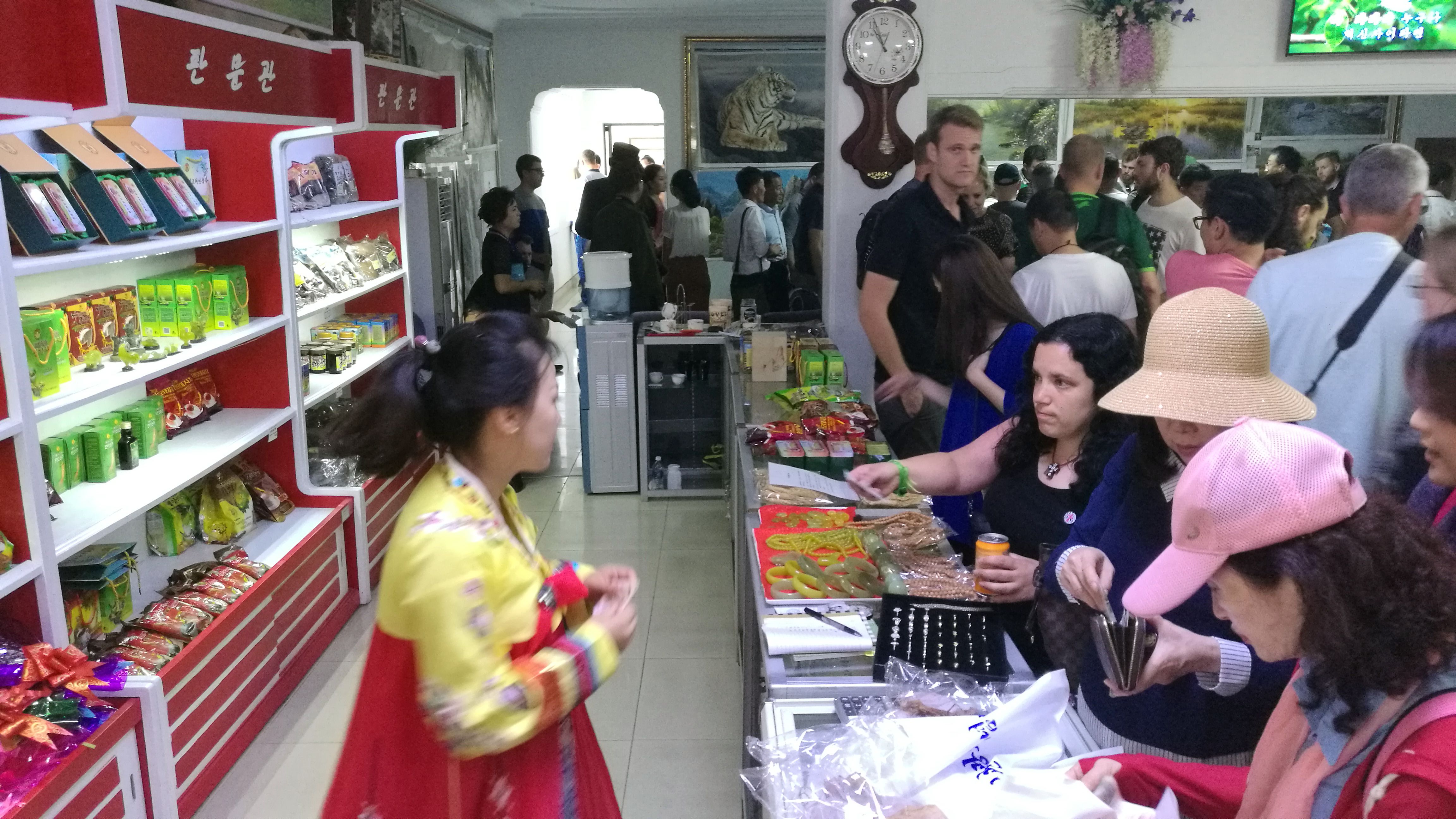 朝鲜物价比较高的商店,朝鲜涉外商店都卖什么