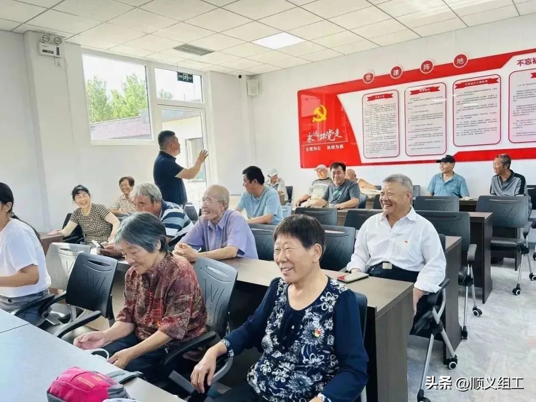 村居擂台竞位争先丨杨镇破罗口村*党**建“红心”护绿林打造“林子里的美丽村庄”