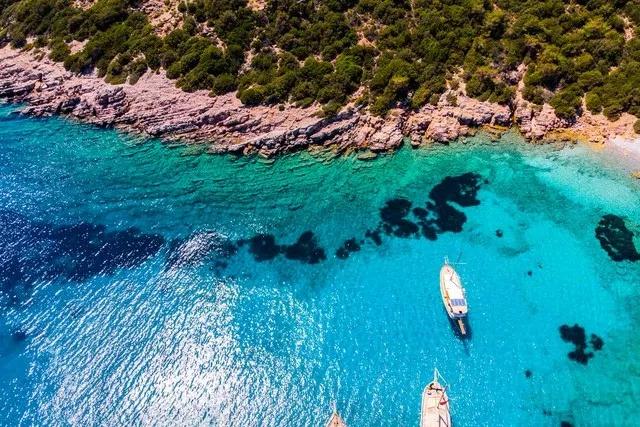 爱琴海4号门,爱琴海四步舞曲