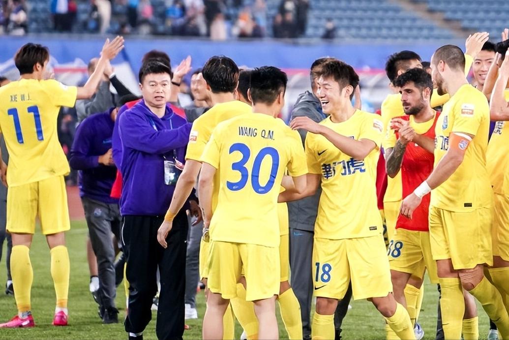 谢晖赛后大连人,谢晖大连人巅峰时刻