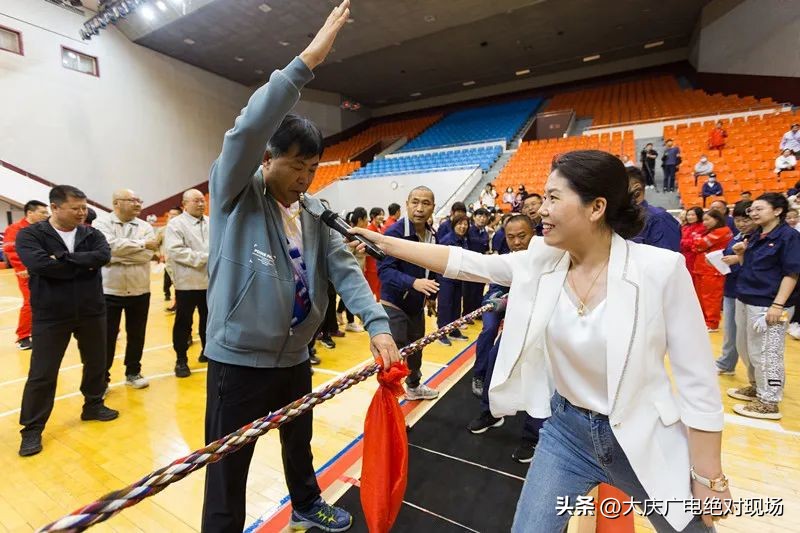 煤矿班组文化节活动,拔河比赛精彩表演