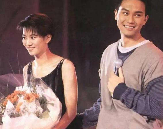 30多年后再看张智霖：如此完美的男人，不温不火或许是最好的选择