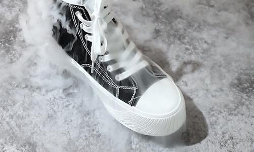 帆布鞋穿搭显瘦,时尚帆布鞋休闲百搭时髦又减龄