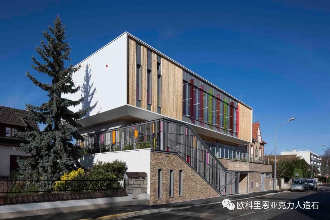 什么是人造晶体,什么是亚克力玻璃